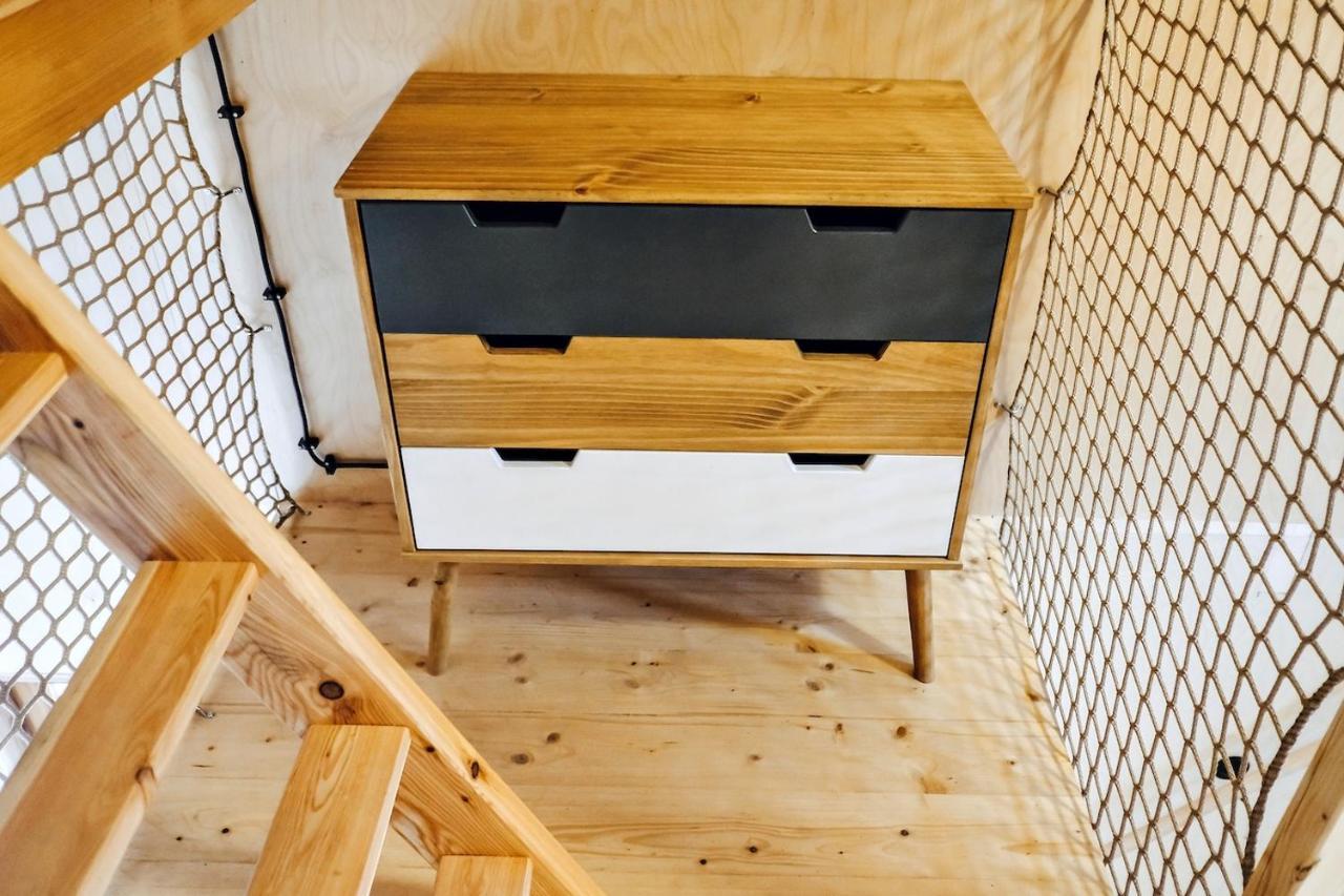 Tri Domky - Tiny Houses Depoltice 外观 照片